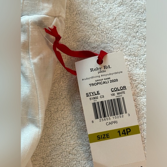 Ruby Red Pants - size 14 petite - Picture 4 of 5